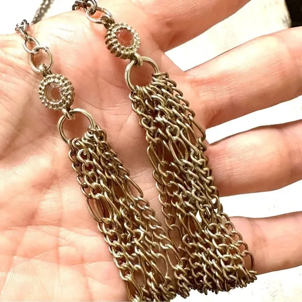 Long tassel necklace